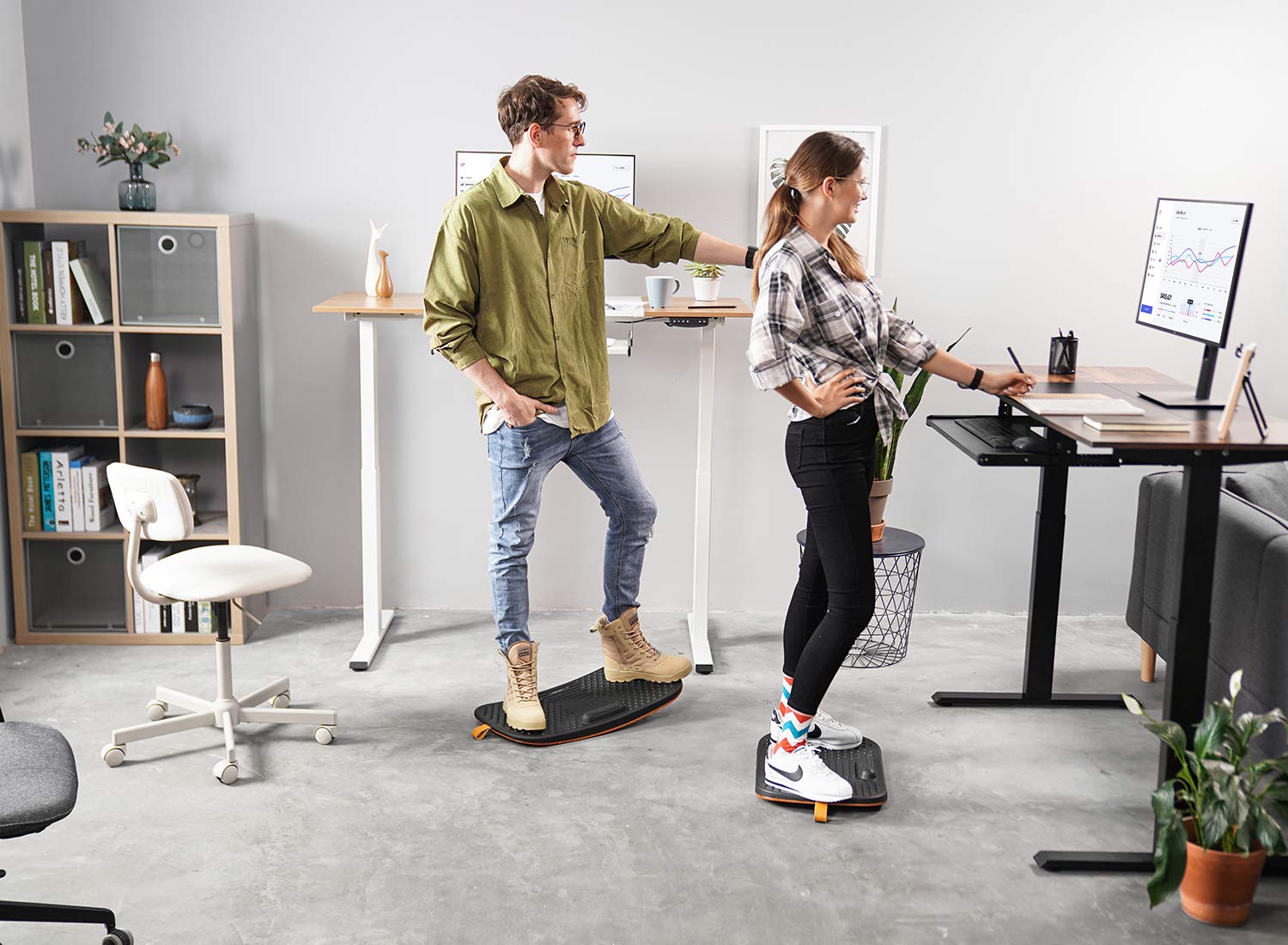 FEZIBO Standing Desk Mat with Anti Fatigue Bar